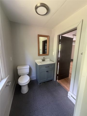 325 N Balph Ave, Ross Twp, PA 15202