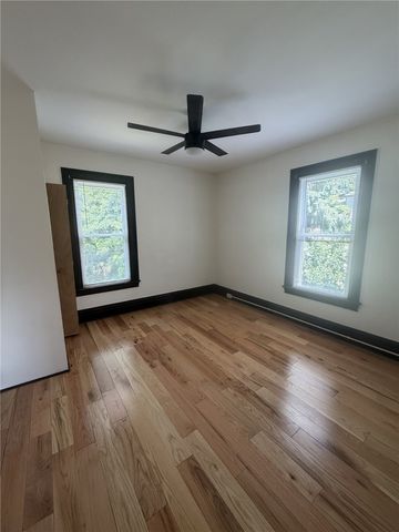 325 N Balph Ave, Ross Twp, PA 15202