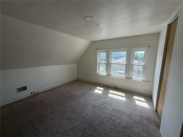 325 N Balph Ave, Ross Twp, PA 15202