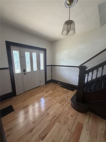 325 N Balph Ave, Ross Twp, PA 15202