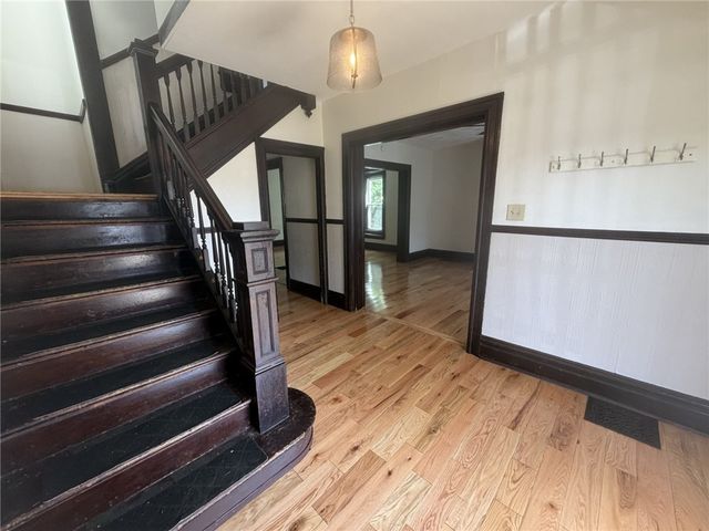 325 N Balph Ave, Ross Twp, PA 15202