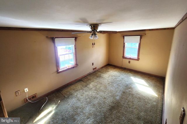 108 WASHINGTON AVE, Bridgeville, DE 19933