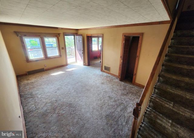 108 WASHINGTON AVE, Bridgeville, DE 19933
