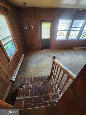 108 WASHINGTON AVE, Bridgeville, DE 19933