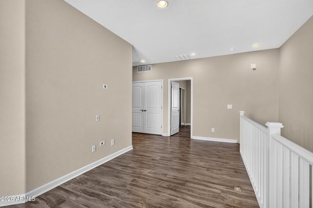 1367 S COUNTRY CLUB Drive 1056, Mesa, AZ 85210