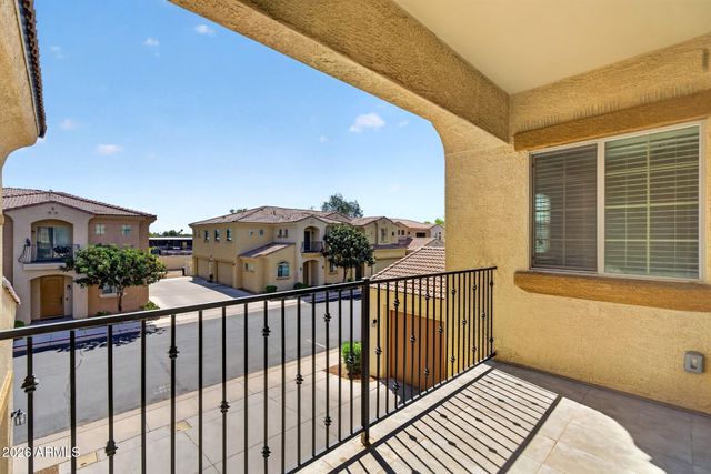1367 S COUNTRY CLUB Drive 1056, Mesa, AZ 85210