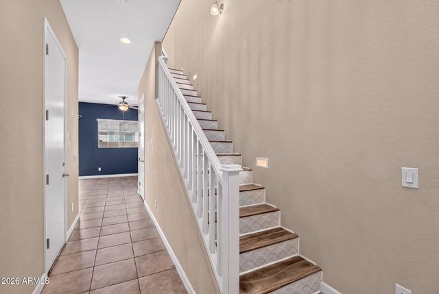 1367 S COUNTRY CLUB Drive 1056, Mesa, AZ 85210