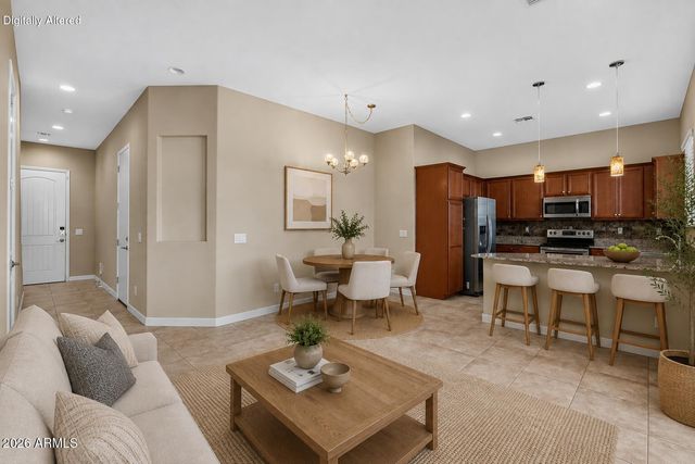 1367 S COUNTRY CLUB Drive 1056, Mesa, AZ 85210