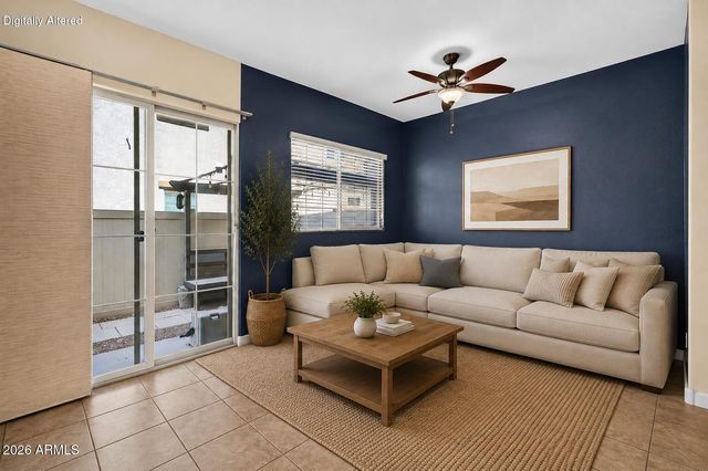 1367 S COUNTRY CLUB Drive 1056, Mesa, AZ 85210