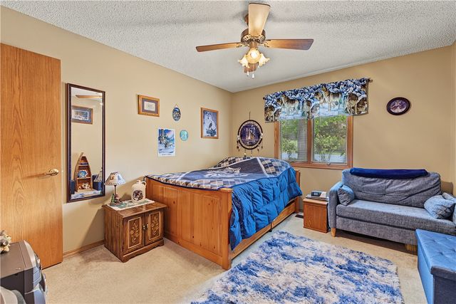 1 McKenzie Drive, Bella Vista, AR 72715