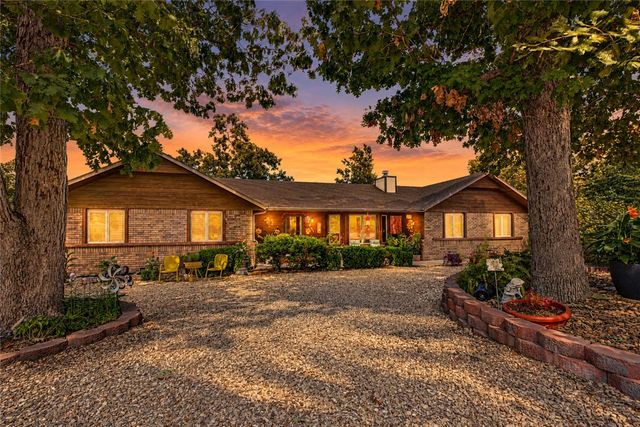 1 McKenzie Drive, Bella Vista, AR 72715