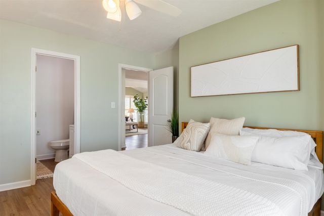 2045 S Waccamaw Dr., Murrells Inlet, SC 29576