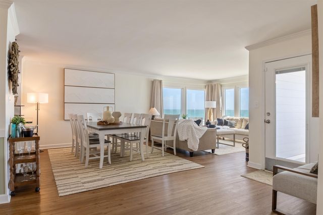 2045 S Waccamaw Dr., Murrells Inlet, SC 29576