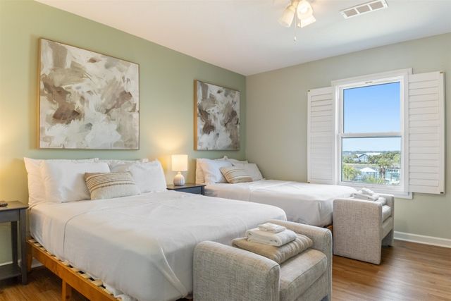 2045 S Waccamaw Dr., Murrells Inlet, SC 29576