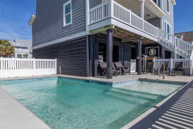2045 S Waccamaw Dr., Murrells Inlet, SC 29576