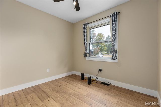 904 W Miller Drive, Staunton, IL 62088