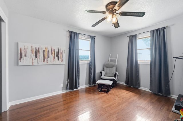 11405 Edgewater Avenue, Hoagland, IN 46745