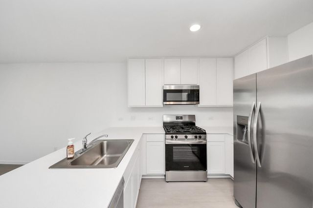 3096 Sunset Glory Drive, Katy, TX 77493