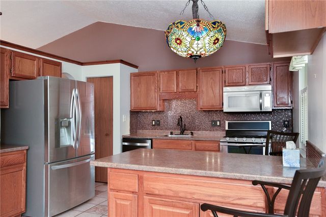 547 Cresthaven Dr, Plum Boro, PA 15239