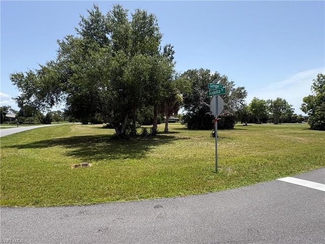 16842 Acapulco RD, Punta Gorda, FL 33955