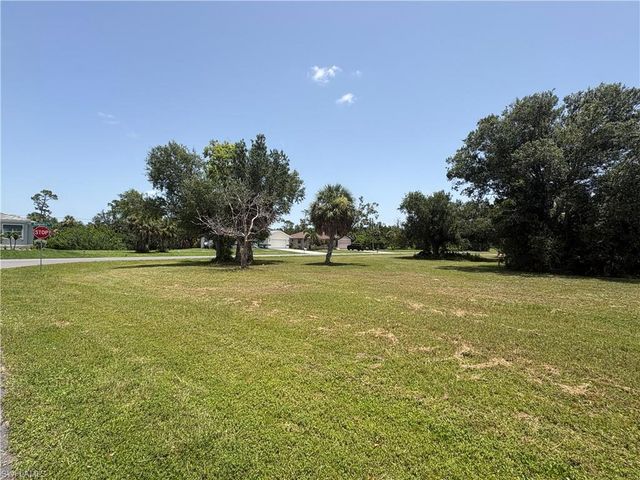 16842 Acapulco RD, Punta Gorda, FL 33955