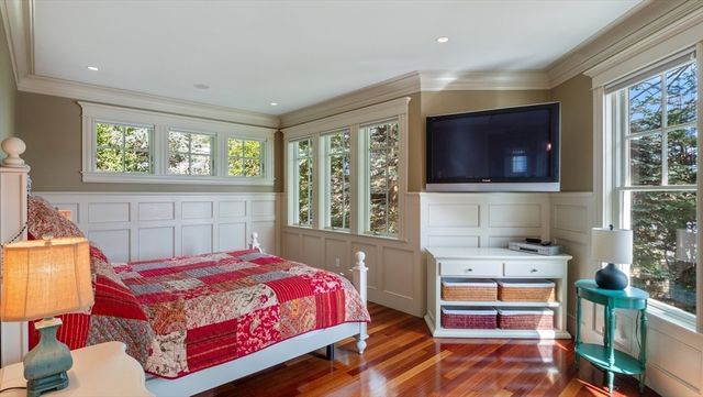 435 Main Street, Amesbury, MA 01913