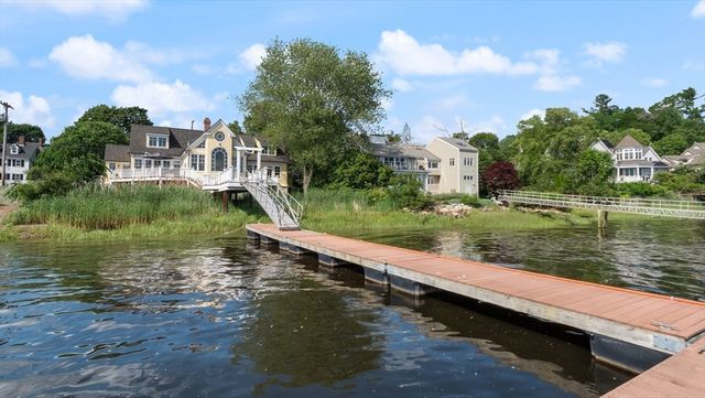435 Main Street, Amesbury, MA 01913