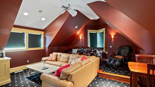 435 Main Street, Amesbury, MA 01913