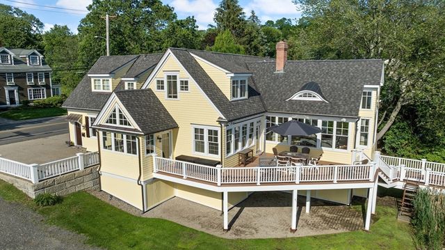 435 Main Street, Amesbury, MA 01913