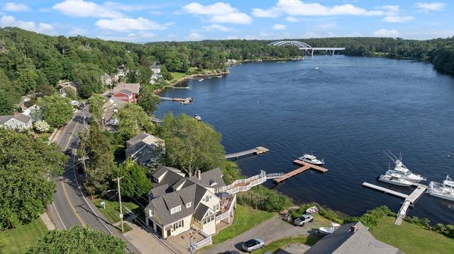 435 Main Street, Amesbury, MA 01913