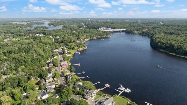 435 Main Street, Amesbury, MA 01913