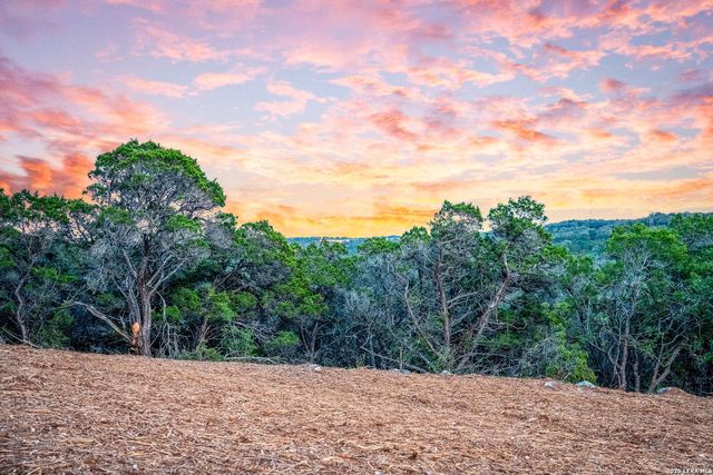 535 EDEN RANCH DR, Canyon Lake, TX 78133