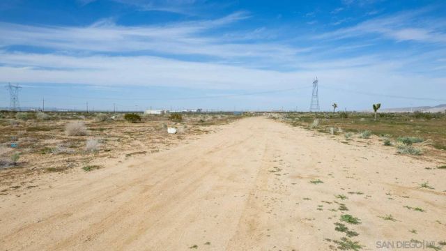 0 Brucite RD 25, Victorville, CA 92394
