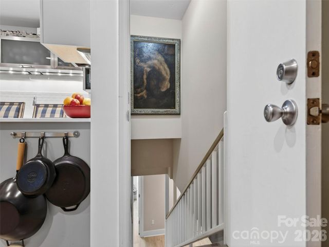 52 Melody Lane, Saluda, NC 28773