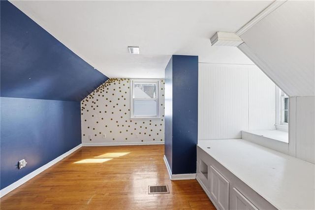 4514 W 72nd Street, Prairie Village, KS 66208