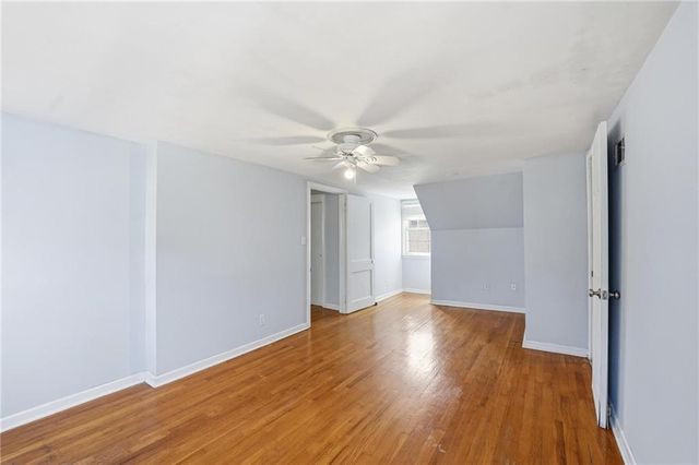 4514 W 72nd Street, Prairie Village, KS 66208