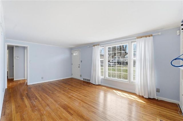 4514 W 72nd Street, Prairie Village, KS 66208