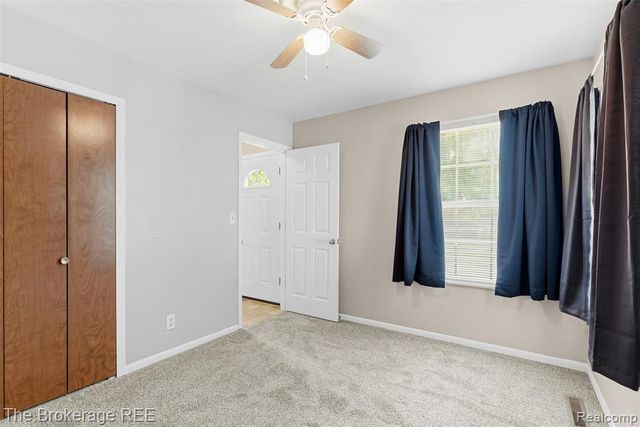 6509 Silver Lake Road, Linden, MI 48451
