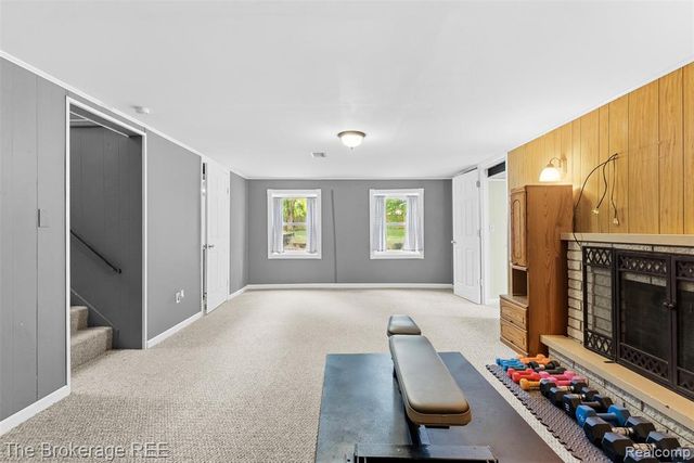 6509 Silver Lake Road, Linden, MI 48451