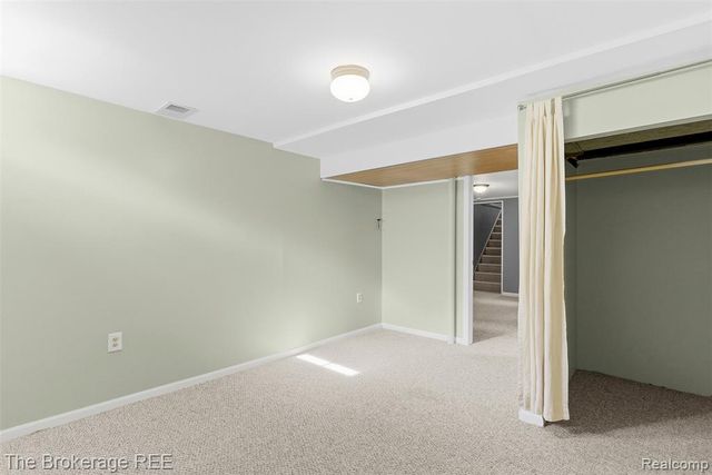 6509 Silver Lake Road, Linden, MI 48451