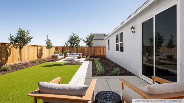 1941 Doug McCullough Ln, Modesto, CA 95355