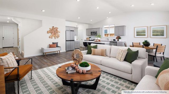 1941 Doug McCullough Ln, Modesto, CA 95355