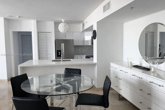90 Alton Rd 1009, Miami Beach, FL 33139