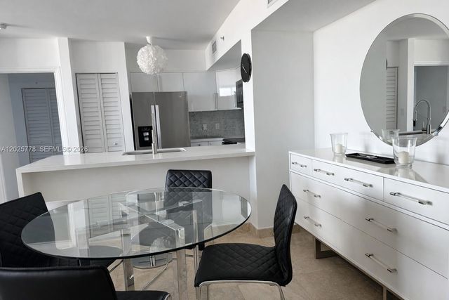 90 Alton Rd 1009, Miami Beach, FL 33139