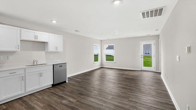 718 North Ivyblake Court, Woodruff, SC 29388