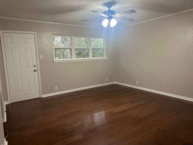 1507 Hillcrest, Jacksonville, TX 75766