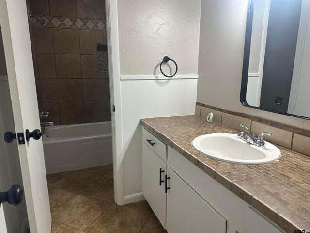 1507 Hillcrest, Jacksonville, TX 75766