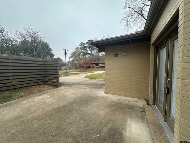 1507 Hillcrest, Jacksonville, TX 75766