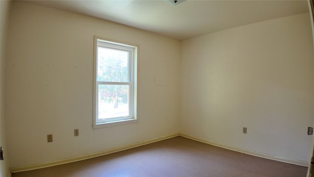 1807 W. Proctor Dr., Goldthwaite, TX 76844