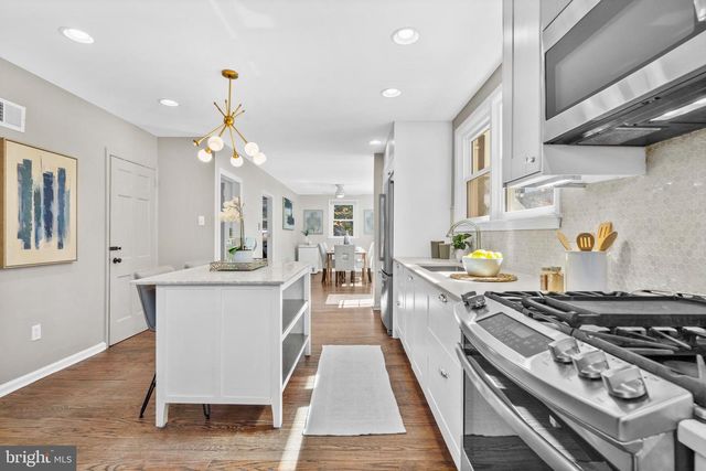 8720 STENTON AVE, Philadelphia, PA 19118